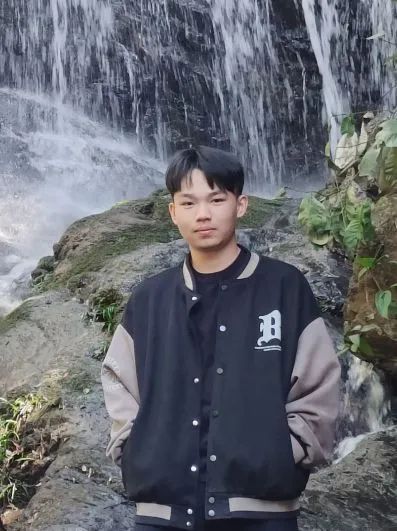 陈穗.jpg