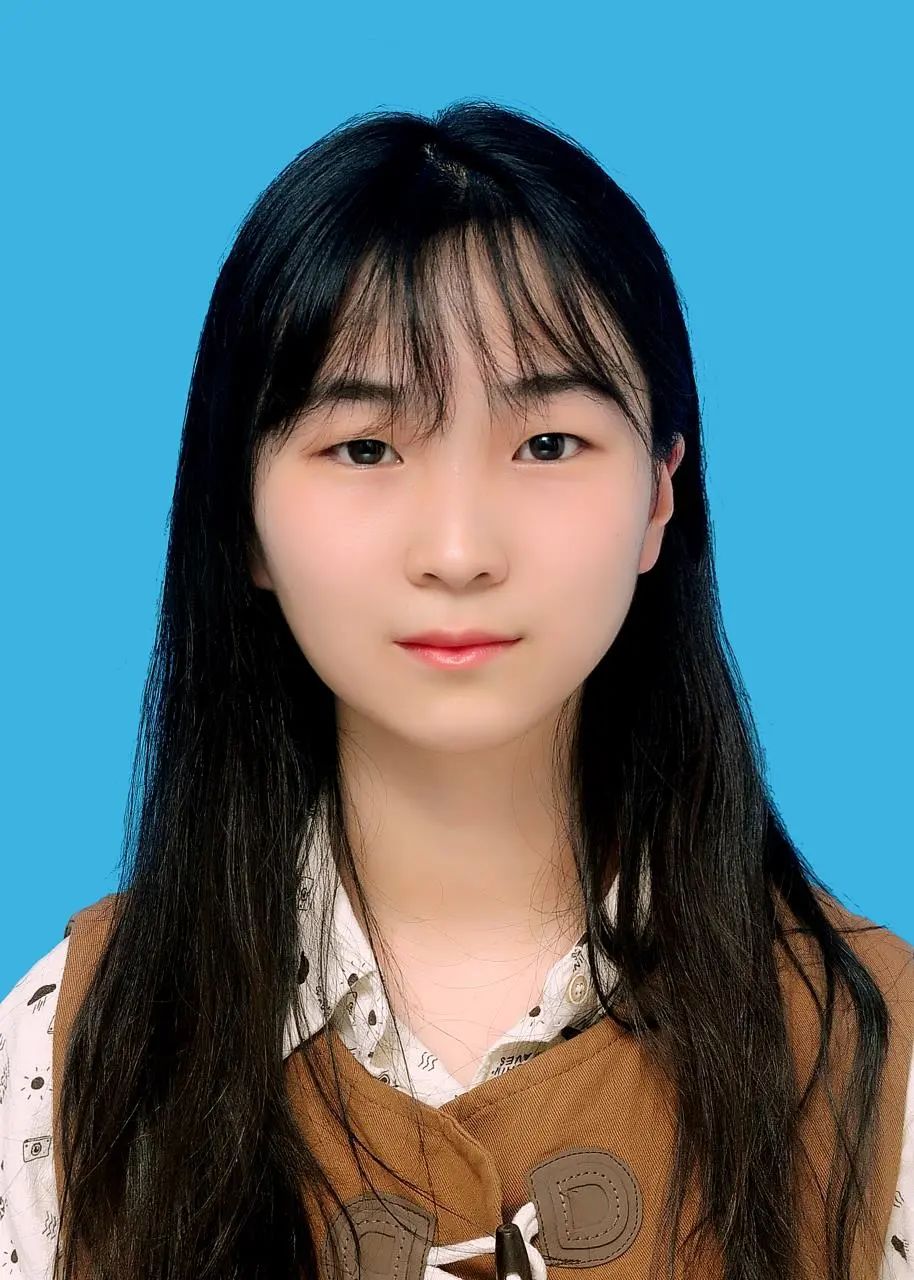 褚莹.jpg