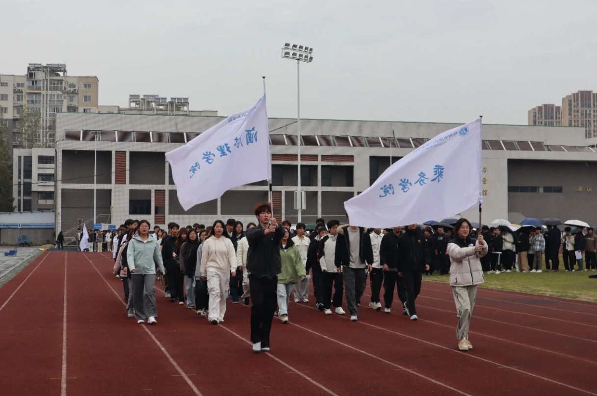 1762148591638905.png 641ba56a-161b-46a5-98c2-067688a970f9.png