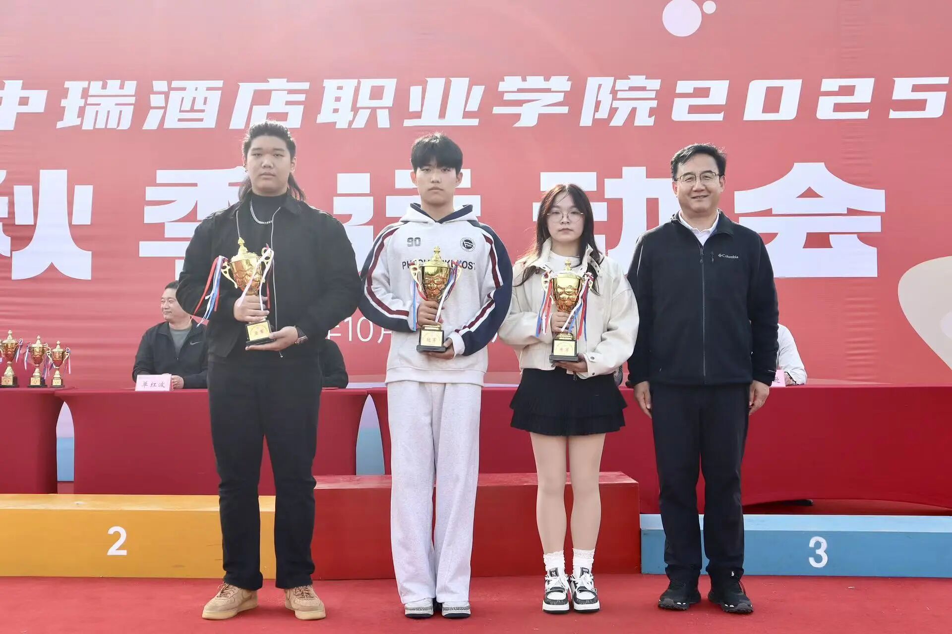 1762160462198166.jpg c1236df6f29ba8403d4078727c0e8d90.jpg