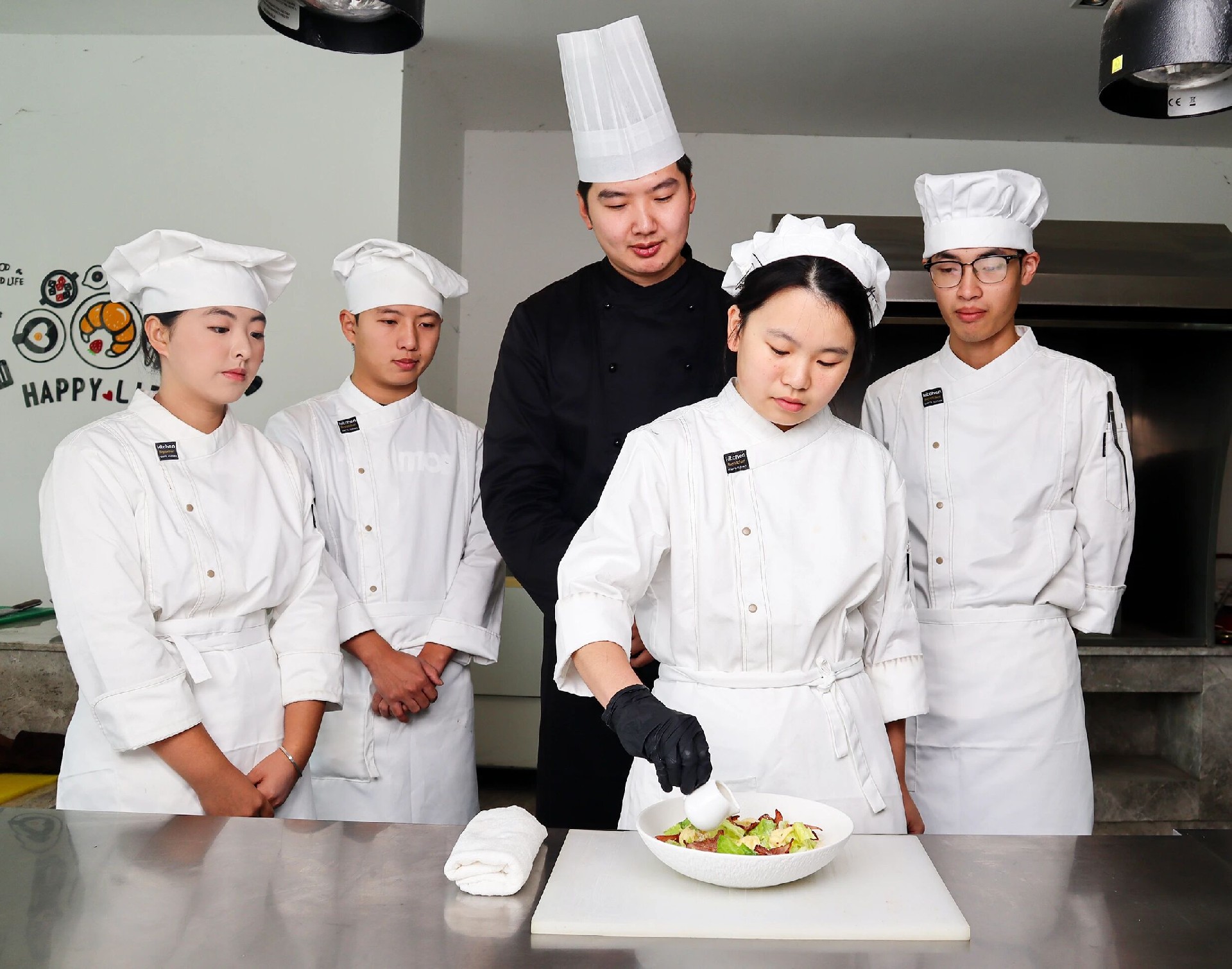 1763107829269809.jpg 1763107829269809.jpg