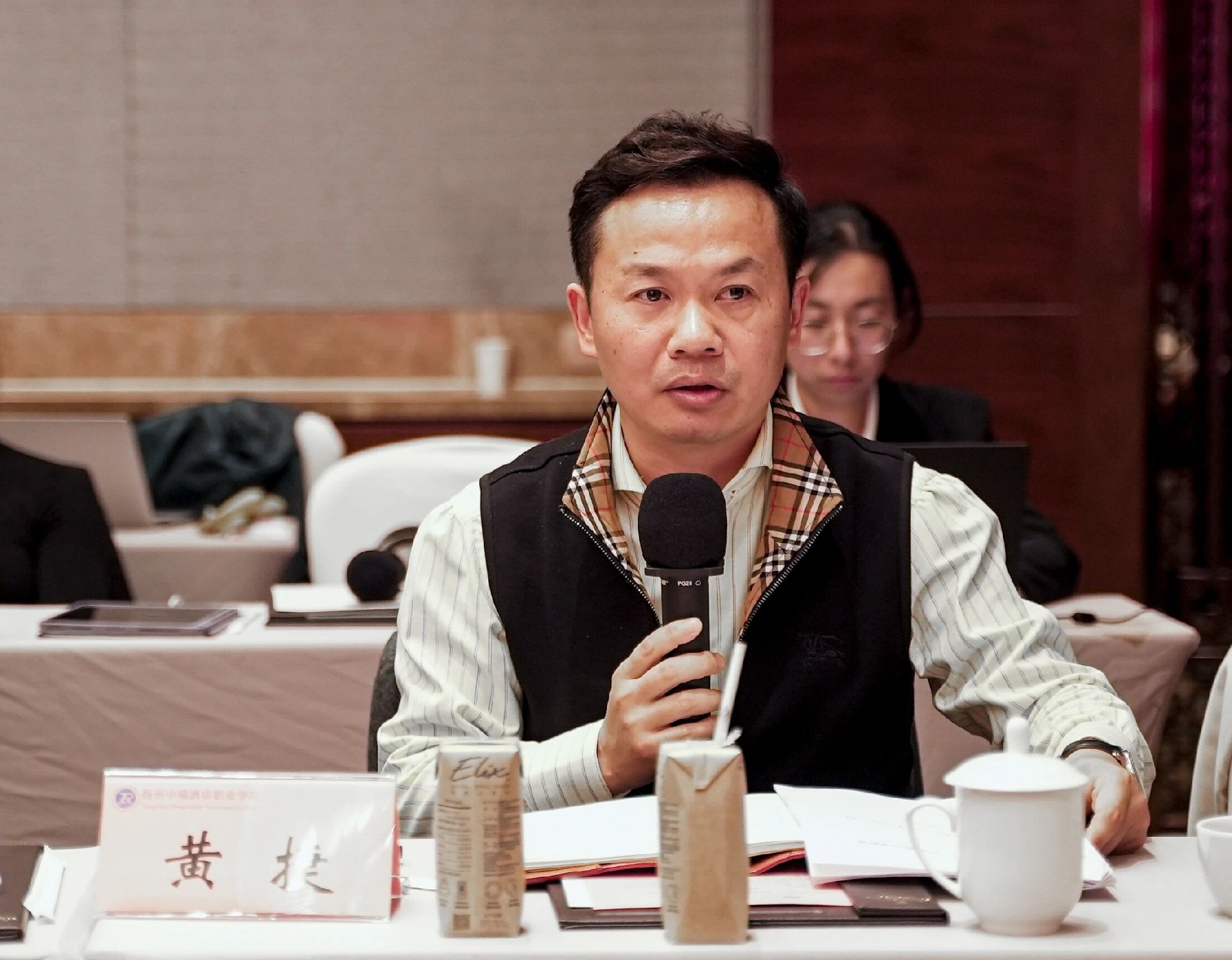 1763370423116017.jpg 1763370423116017.jpg