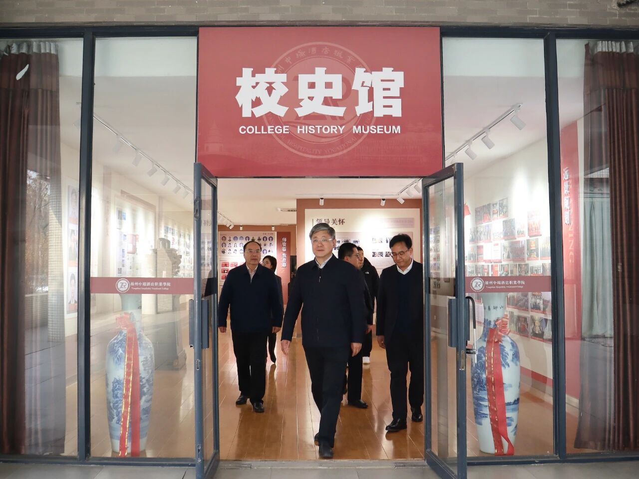 1764723895167182.jpg 5e7a15234fa8e95aff445424988b1691.jpg